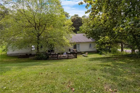 Exterior - 511 E Seneca St, Manlius, NY 13104 photo 5 of 5