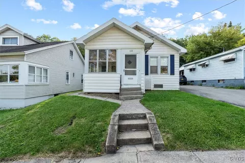 522 Woodbine Ave, Syracuse, NY 13206
