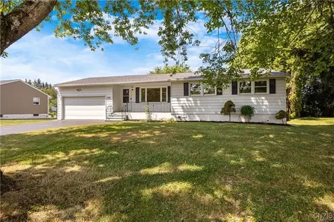 7661 Totman Rd, Syracuse, NY 13212