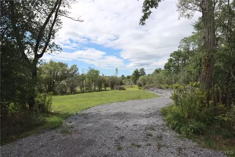 19907 Miser Rd, Rutland, NY 13612