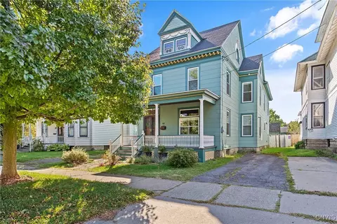 82 E Utica St, Oswego, NY 13126
