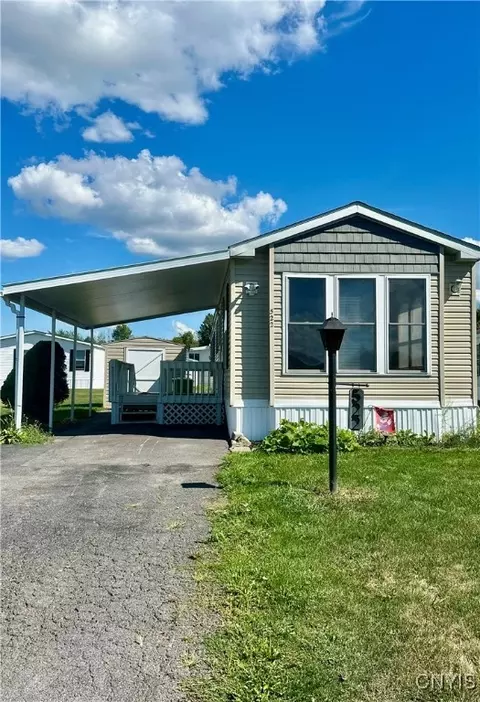 522 Patricia Dr, Clinton, NY 13323