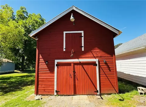 Other - 9 Castle St, Oneida, NY 13421 photo 2 of 8