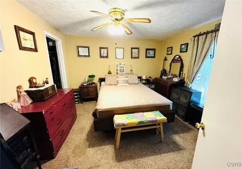 Bedroom - 9 Castle St, Oneida, NY 13421 photo 2 of 5
