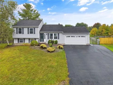 5245 Potenza Dr, Clay, NY 13041