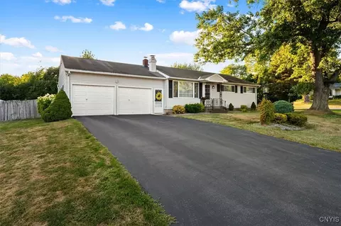 9 Baldwin Rd, Whitestown, NY 13492