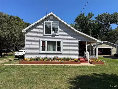 Exterior - 1412 W Chestnut St, Olean, NY 14760 photo 2 of 10