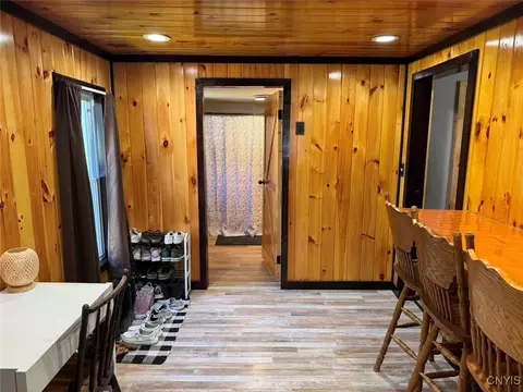 Entry Way - 1412 W Chestnut St, Olean, NY 14760 photo 1 of 2