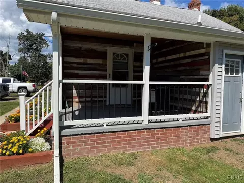 Exterior - 1412 W Chestnut St, Olean, NY 14760 photo 3 of 10