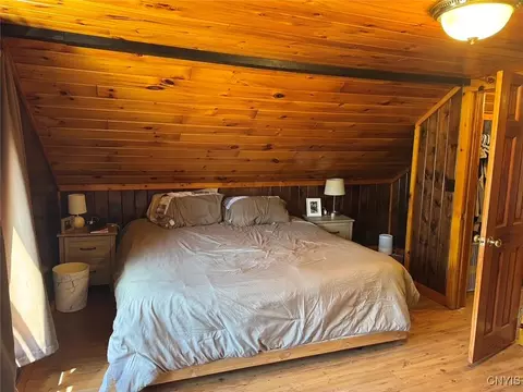 Bedroom - 1412 W Chestnut St, Olean, NY 14760 photo 3 of 4