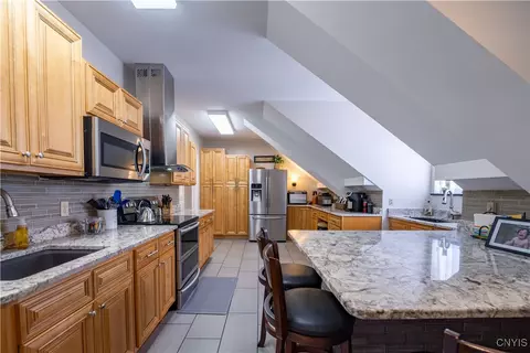 10 Foery Dr #404, Utica, NY 13501