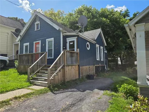210 Duane St, Syracuse, NY 13207