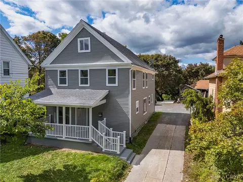114 Summit Ave, Geddes, NY 13209