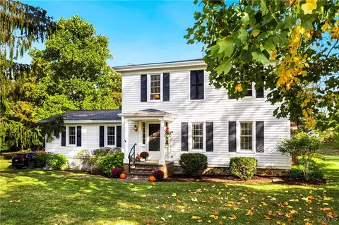 1667 Coon Hill Rd, Skaneateles, NY 13152