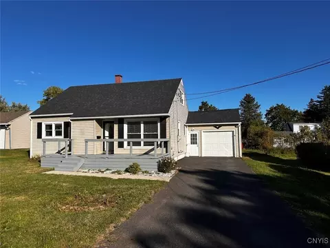 514 Rockhaven Rd, Utica, NY 13502