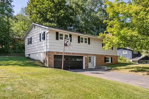 115 Margo Ln, Fayetteville, NY 13066