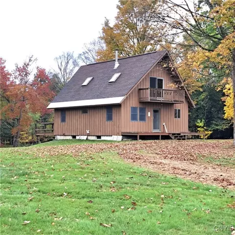 819 Miller Rd W, Florence, NY 13483