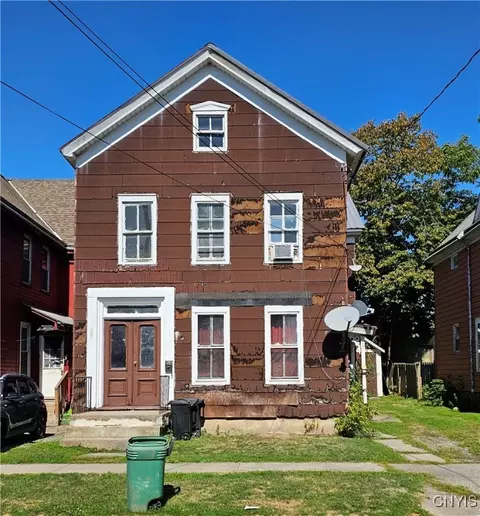 730 Roberts St, Utica, NY 13502