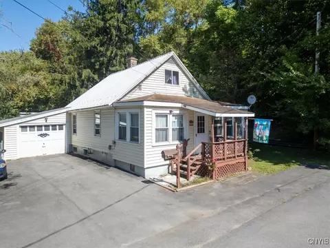 609 Malcolm St, Herkimer, NY 13350