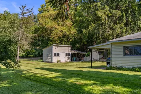 609 Malcolm St, Herkimer, NY 13350 photo 8