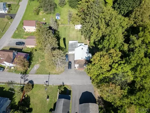 609 Malcolm St, Herkimer, NY 13350 photo 30