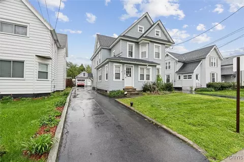119 Charles Ave, Geddes, NY 13209
