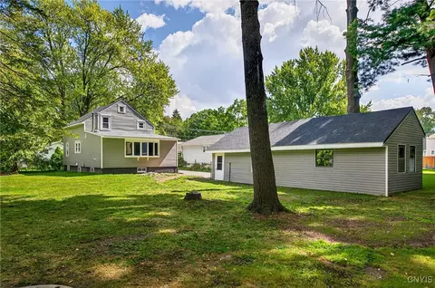 Exterior - 509 Wright Ave, Salina, NY 13211 photo 10 of 11
