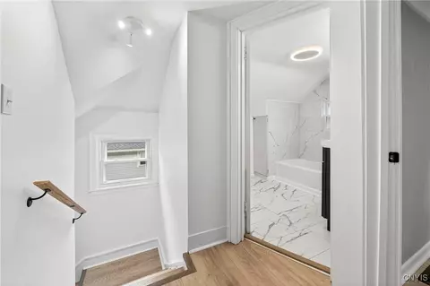 Entry Way - 509 Wright Ave, Salina, NY 13211 photo 11 of 11