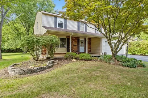 4734 Sabre Ln, Manlius, NY 13104