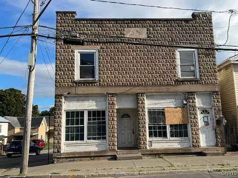 144 Canal St, Lenox, NY 13032