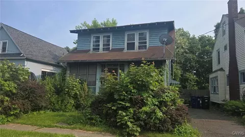 164 Berkshire Ave, Syracuse, NY 13208
