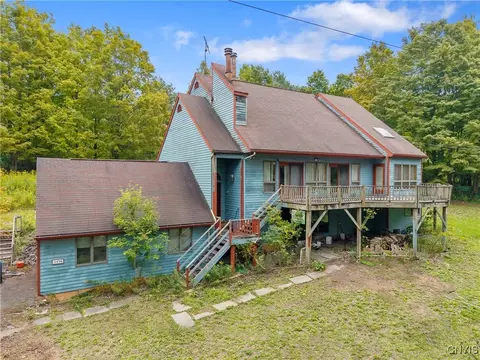 3456 Ransom Rd, Jamesville, NY 13078