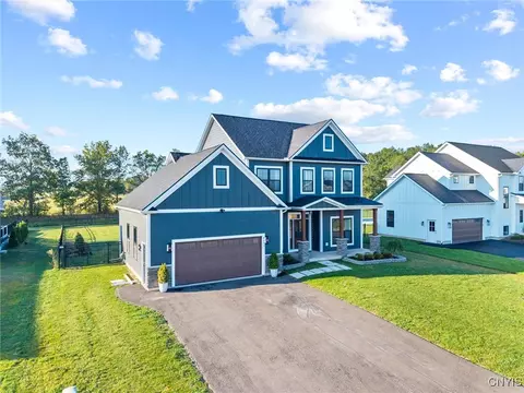 Exterior - 8033 Forest Ridge Ln, Lysander, NY 13027 photo 6 of 8