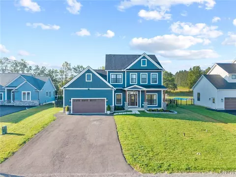 Exterior - 8033 Forest Ridge Ln, Lysander, NY 13027 photo 4 of 8