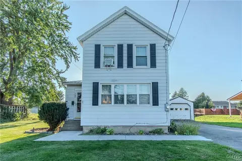 157 Boon St, Watertown, NY 13601