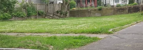 218 Jasper St, Syracuse, NY 13203