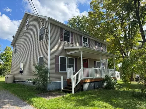 427 Sheldon Rd, Freeville, NY 13068