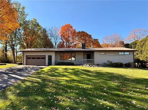 3 Whistler Rd, Whitestown, NY 13492