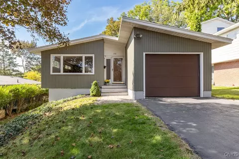 248 Scottholm Ter, Syracuse, NY 13224