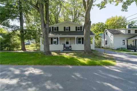 159 Murray St, Cape Vincent, NY 13618