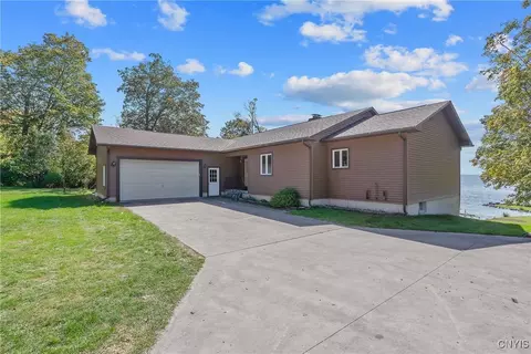 29 Forest Dr, Cleveland, NY 13042