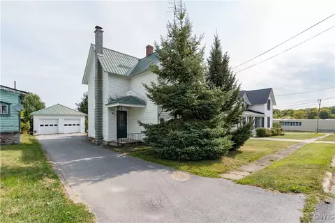 9612 Bowman St, Castorland, NY 13620
