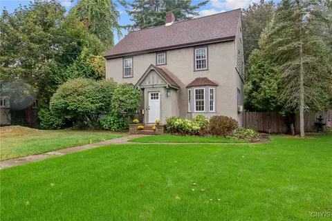 1205 N James St, Rome, NY 13440