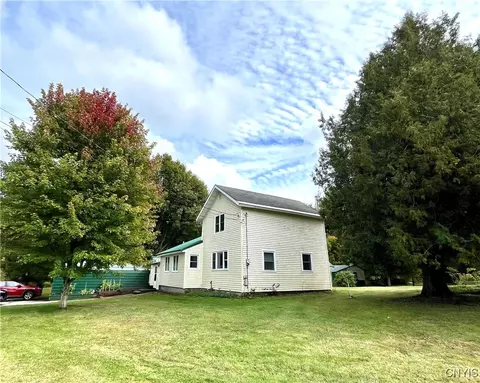 423 Co Rte 85, Granby, NY 13069