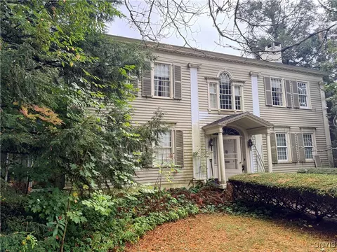 7 Reynolds Ave, Cortland, NY 13045