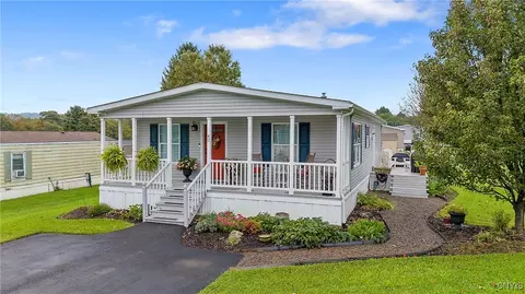 5600 Shute Rd #42, Lafayette, NY 13084