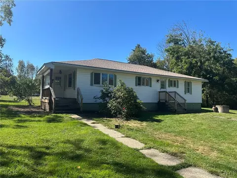 5723 Old Oneida Rd, Rome, NY 13440