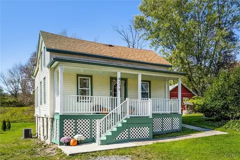 4379 Jordan Rd, Skaneateles, NY 13152