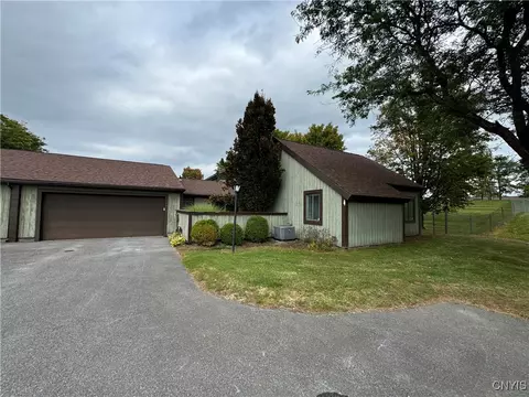 593 Village Blvd N, Van Buren, NY 13027