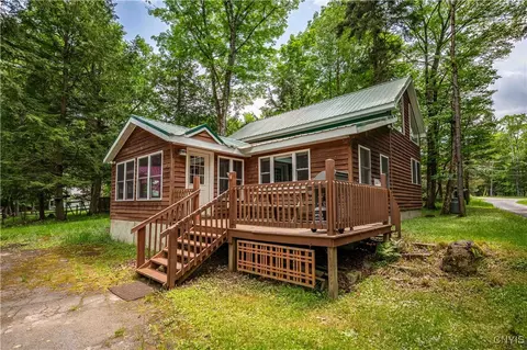 6 Neodak, Inlet, NY 13360